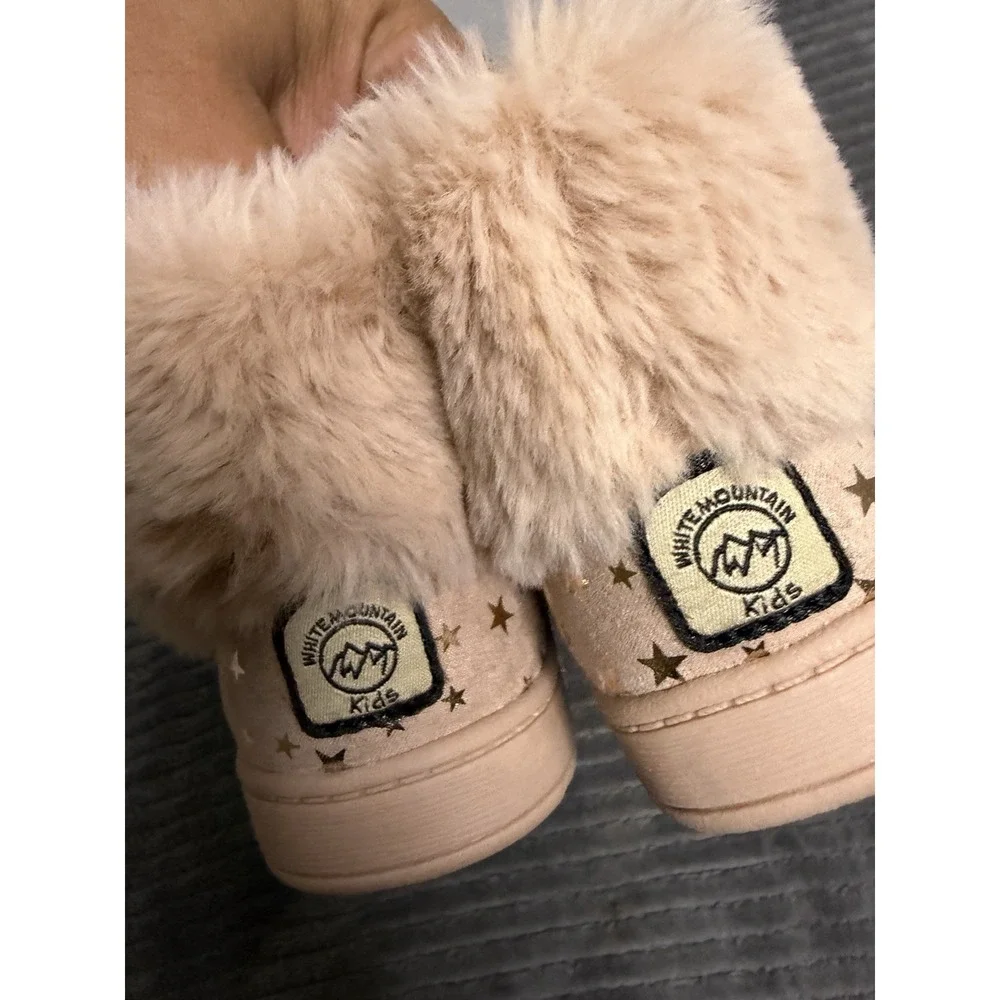 Little Grils Size 6 White Mountain Boots